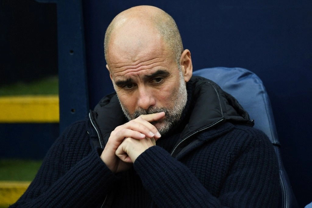 
Pep Guardiola, DT del Manchester City, negó tener intención de abandonar a su equipo ahora que enfrenta una crisis de malos resultados. Foto Ap 