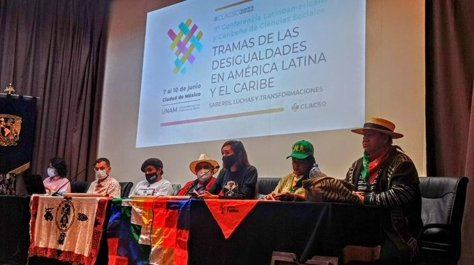 Participantes del foro "Territorios, luchas y r-existencias: Horizontes comunitarios frente a la reproducción de desigualdades del capitalismo en América Latina y el Caribe". Foto tomada de la cuenta de Twitter @CNA_Colombia