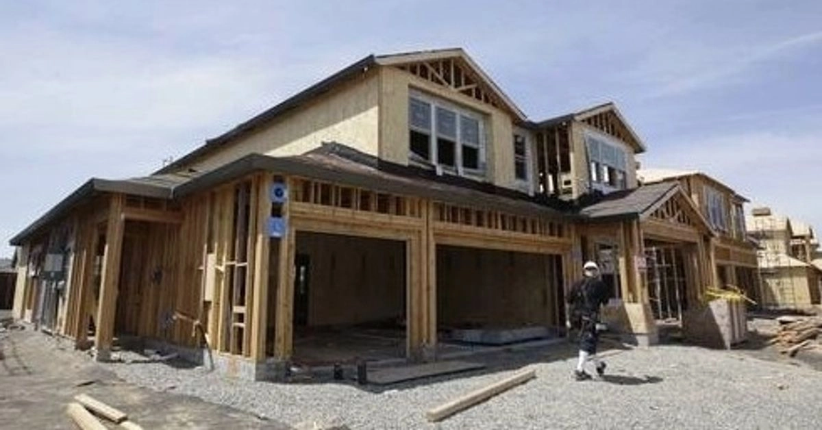 Construcción de casas en EU en imagen de archivo. 