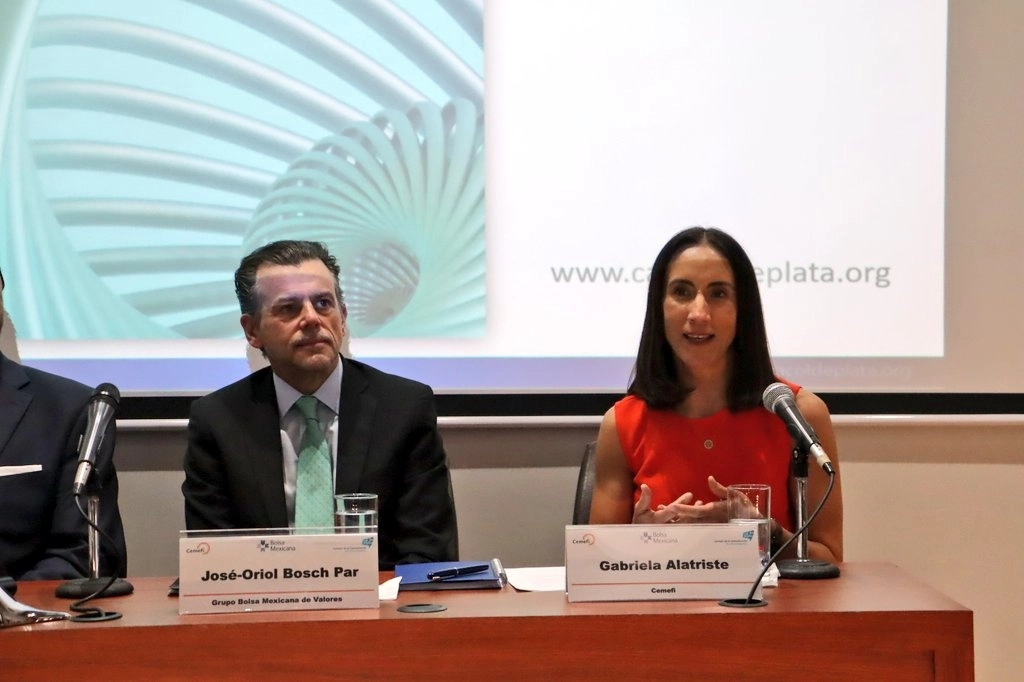 Las pesadillas financieras, la migración y el 2 de junio se llevaron la noche de este jueves en la ceremonia de premiación del ‘Caracol de Plata’, en su edición 24, a lo mejor de la comunicación con contenido social. Foto tomada de X @caracoldeplata