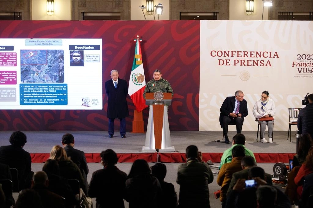 El secretario de la Defensa Nacional, Luis Cresencio Sandoval, durante la conferencia matutina en Palacio Nacional, en la Ciudad de México, el 6 de enero de 2023. Foto Pablo Ramos