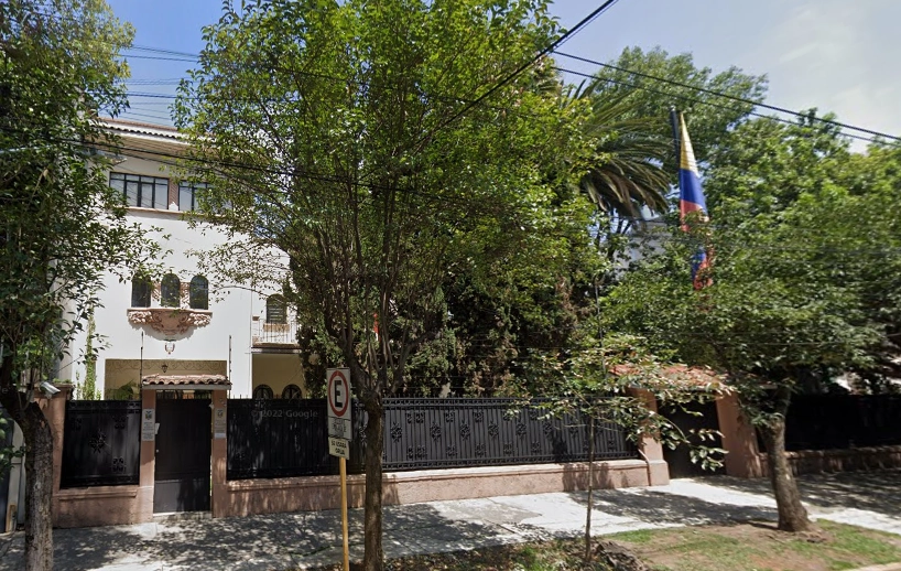 Inmueble que ocupaba la embajada de Ecuador en México, en la CDMX. Imagen tomada de Google Maps