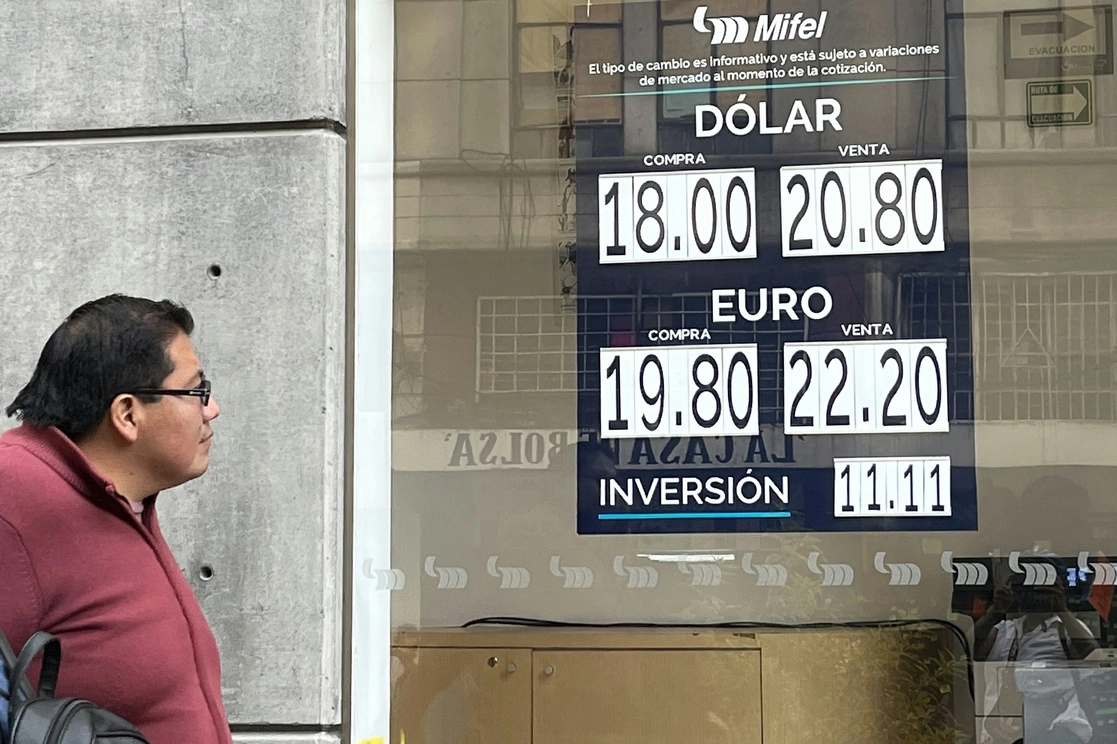 Cotización del dólar en la capital del país, el 20 de diciembre de 2022. Foto María Luisa Severiano