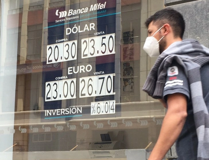 Cotización del dólar, en imagen de junio pasado. Foto Guillermo Sologuren