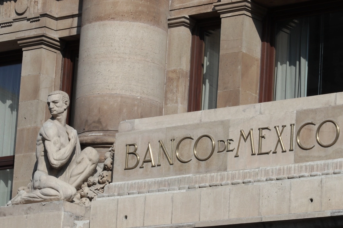 La sede del Banco de México en la capital del país. Foto Roberto García Ortiz / Archivo