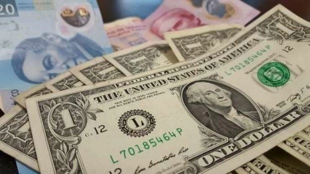 El peso mexicano aprovecha en el arranque de la sesión de este miércoles la debilidad del dólar, en medio de tensiones geopolíticas. Foto José Núñez / Archivo