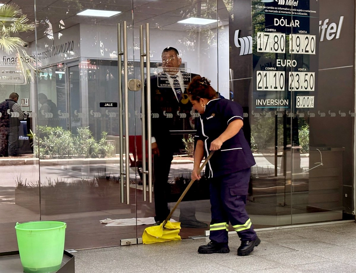 Cotización del dólar en la Ciudad de México, en imagen de archivo. Foto 