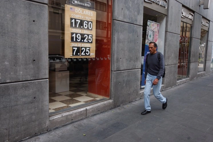 Cotización del dólar. Foto Cristina Rodríguez / Archivo