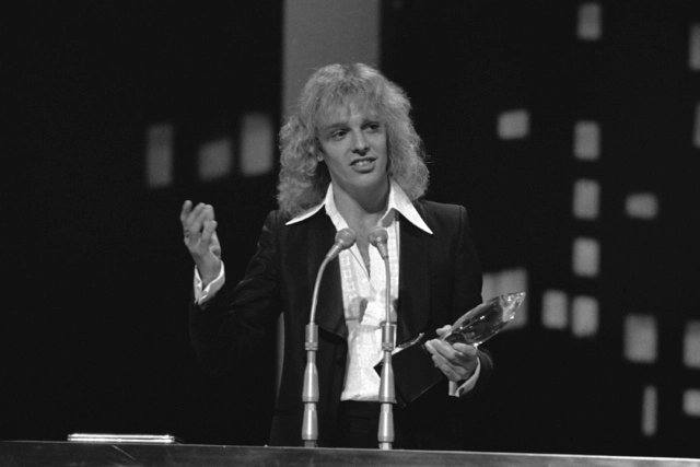 Frampton se ganó su entrada a la sala en gran parte gracias a su álbum doble en vivo de 1976, “Frampton Comes Alive!” Foto Ap
