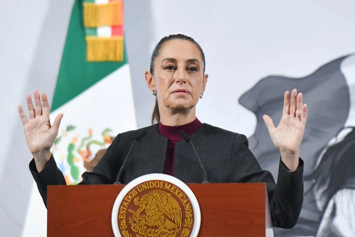 La presidenta Claudia Sheinbaum durante su conferencia matutina en Palacio Nacional, el 21 de noviembre de 2025. Foto 