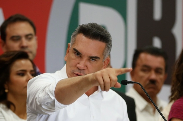 El presidente nacional del PRI, Alejandro Moreno, indicó que hoy se tomará decisión de quién será la propuesta que presente la bancada priísta ante la Junta de Coordinación Política. Foto José Antonio López / Archivo 