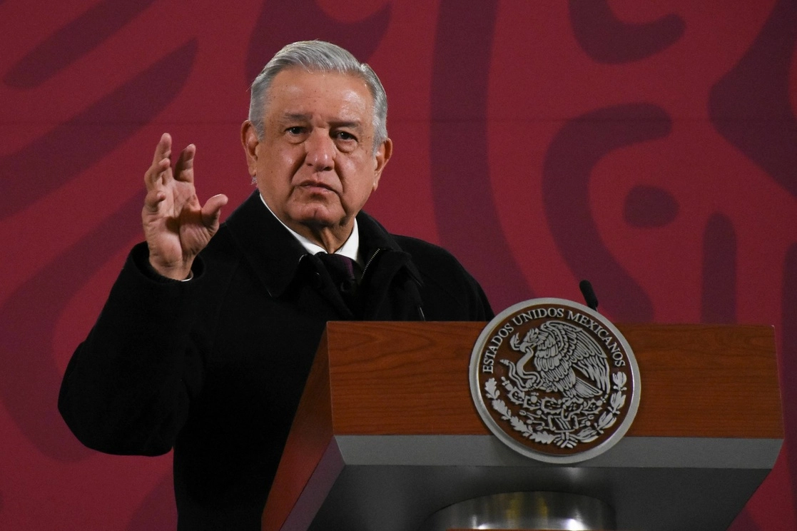 Lo que quiero es evitar “acusaciones políticas y más ahora que vienen las elecciones, para evitar que esto se quede en el escándalo político”, dijo el presidente López Obrador con respecto a los casos de presunta corrupción. Foto Cuartoscuro 