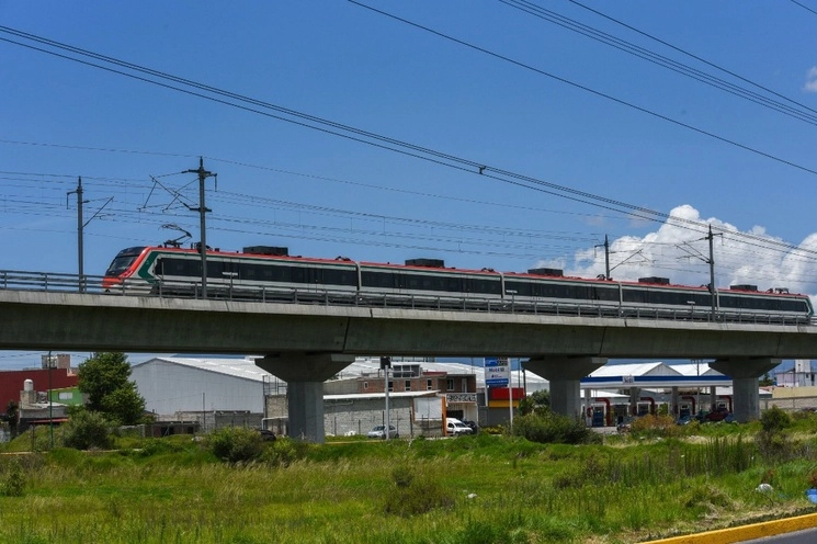 El próximo 14 de septiembre se pondrá en marcha la primera etapa del Tren Interurbano México-Toluca que correrá de Zinacantepec a Lerma. Foto Cuartoscuro 