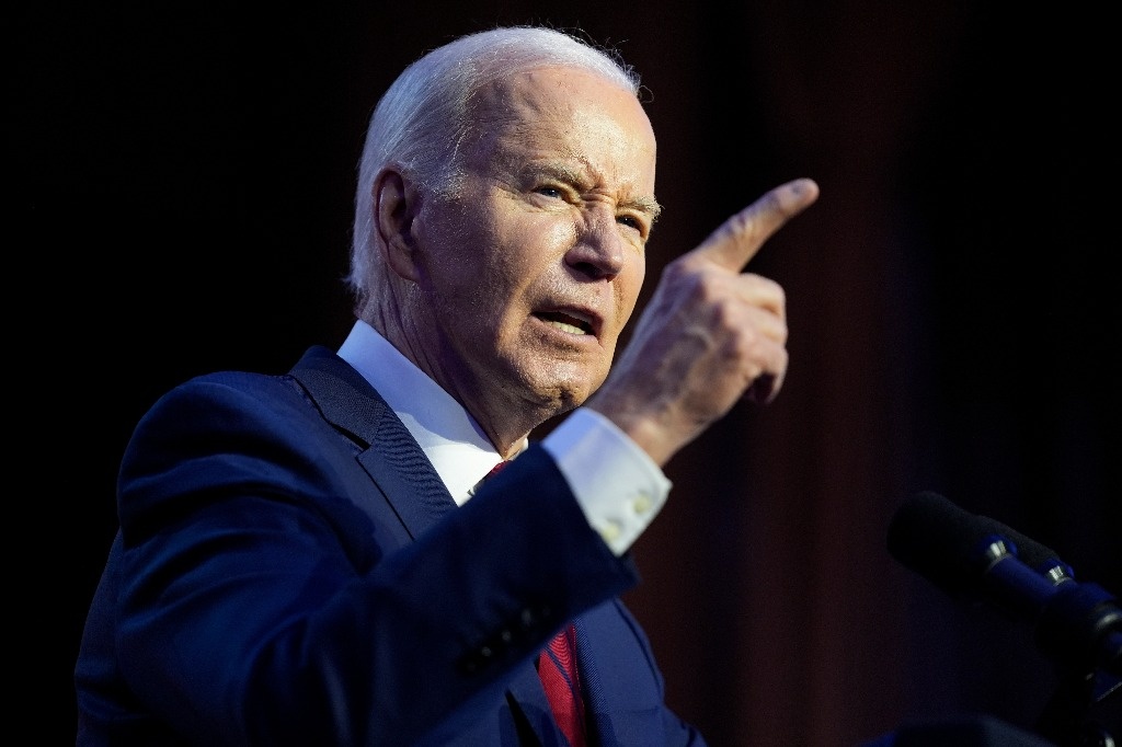 Biden asks Israel to allow aid to Palestinians “without delay”