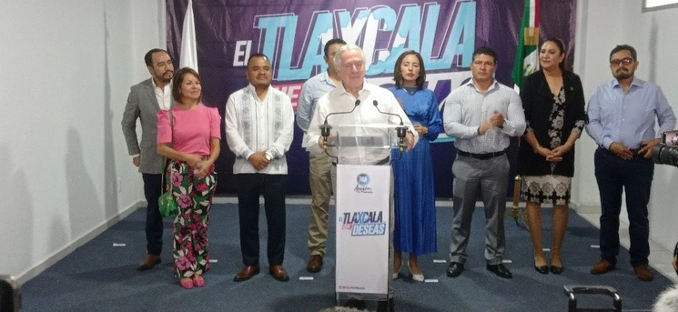 Santiago Creel se reunió en Tlaxcala con la estructura panista de la entidad. Foto Juan Luis Cruz


