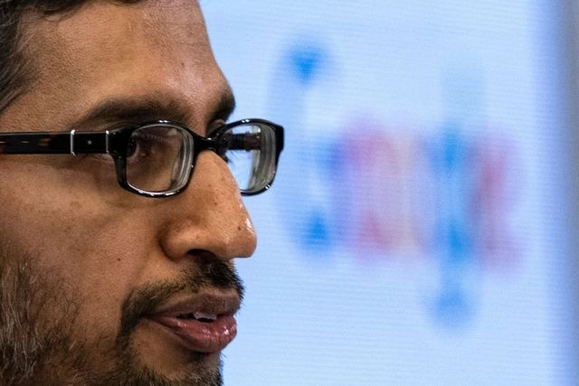 El director general de Google, Sundar Pichai, llamó a un enfoque equilibrado en la regulación de la inteligencia artificial. Foto Afp 