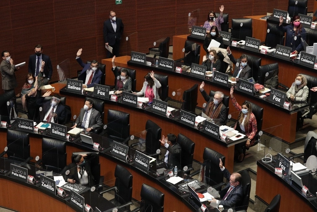 El Senado solicitó al gobierno estadunidense información sobre la detención del general Salvador Cienfuegos, ex secretario de la Defensa Nacional, ocurrida el pasado 16 de octubre en Los Ángeles, California, ya que puede tener repercusiones en la seguridad nacional de México. Foto Roberto García Ortiz / Archivo