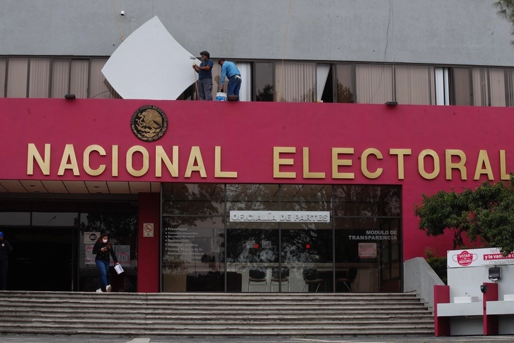 Instalaciones del INE en la Ciudad de México. Foto Cristina Rodríguez / Archivo