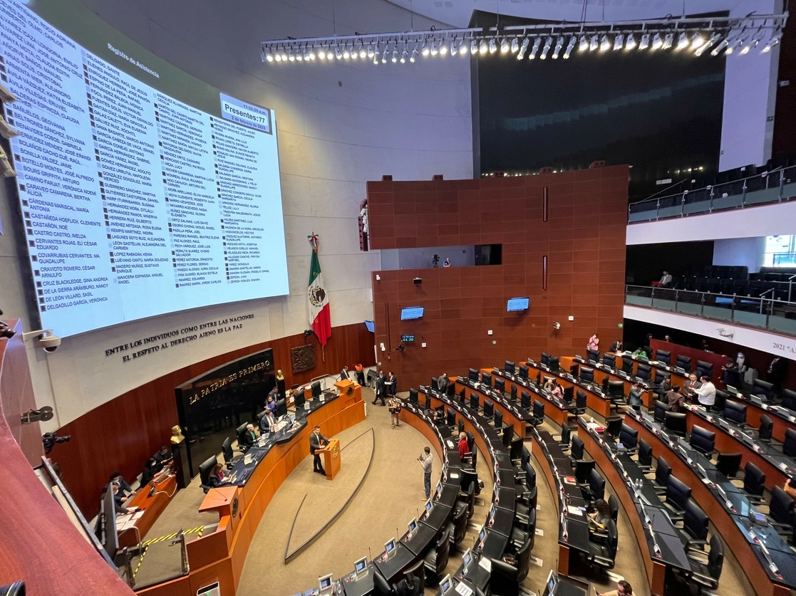 El sector privado del país exhortó al Senado para que la reforma electoral que se discute actualmente sea producto del consenso de los grupos parlamentarios ahí representados. Foto Luis Castillo / Archivo