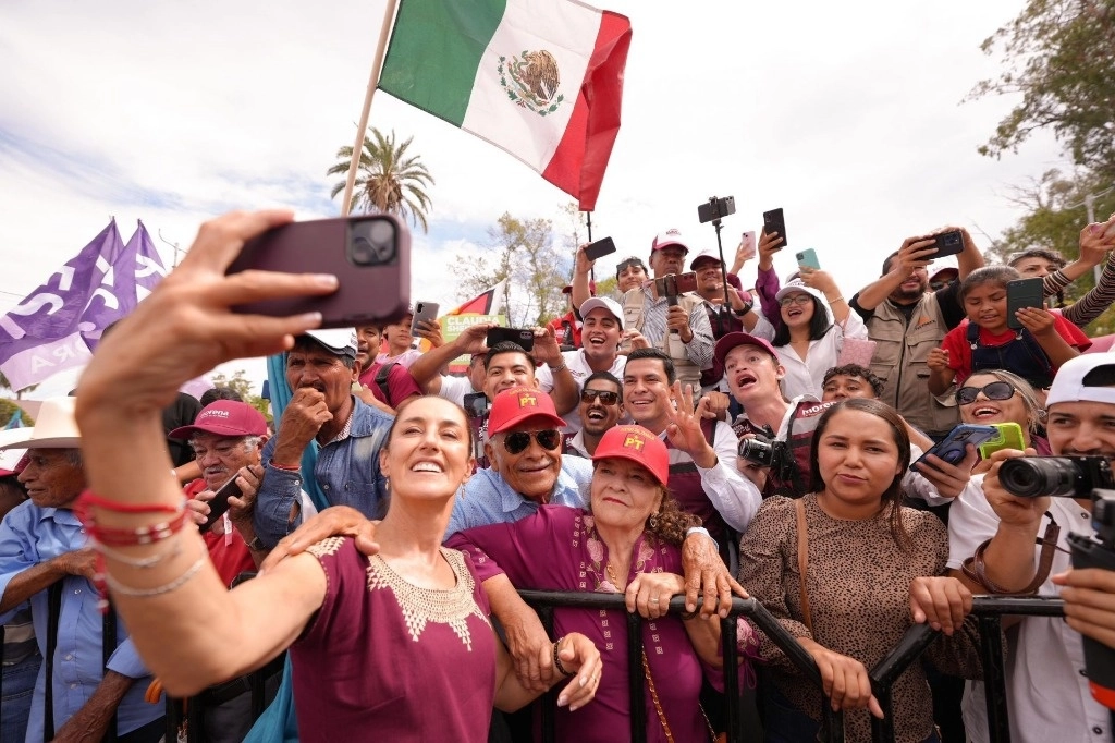 En Empalme, Sonora. Foto Prensa Claudia Sheinbaum/ Cuartoscuro