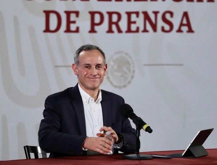 Hugo López-Gatell, subsecretario de Prevención y Promoción de la Salud, ayer en Palacio Nacional durante la conferencia matutina. Foto María Luisa Severiano