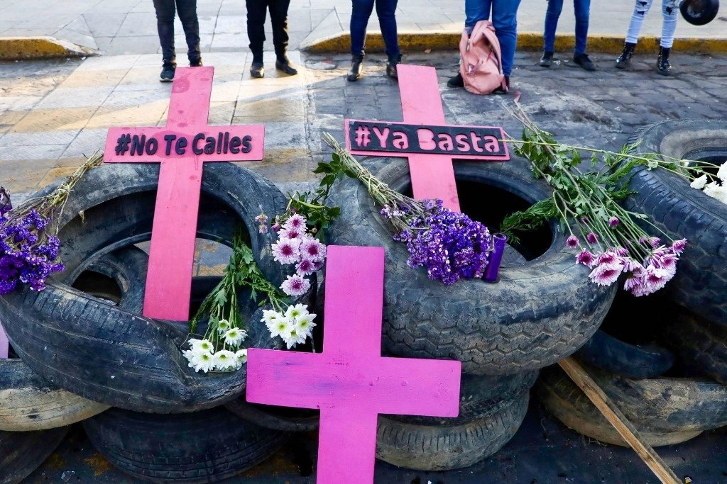 Activistas pidieron a la gobernadora de Veracruz, Rocío Nahle que atienda el alarmante aumento de feminicidios en la entidad. Foto Cuartoscuro