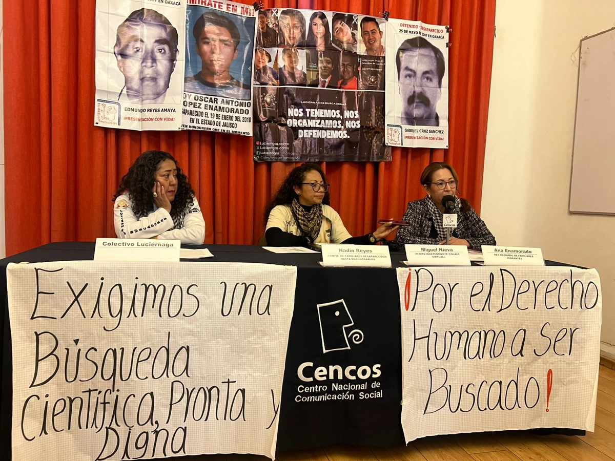 En conferencia de prensa, el Comité Hasta Encontrarlos, señaló que las jornadas de búsqueda se llevan a cabo sin saber qué características tiene el terreno a inspeccionar para saber qué tecnología se va a utilizar, qué georradar y qué antena. 