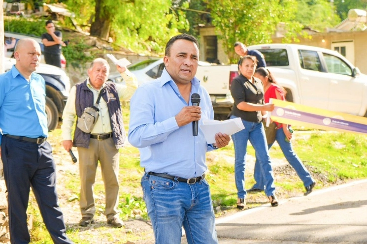 En imagen de archivo, Manuel Hernández Badillo, alcalde de Tula. Foto tomada de https://www.facebook.com/MHBadillo