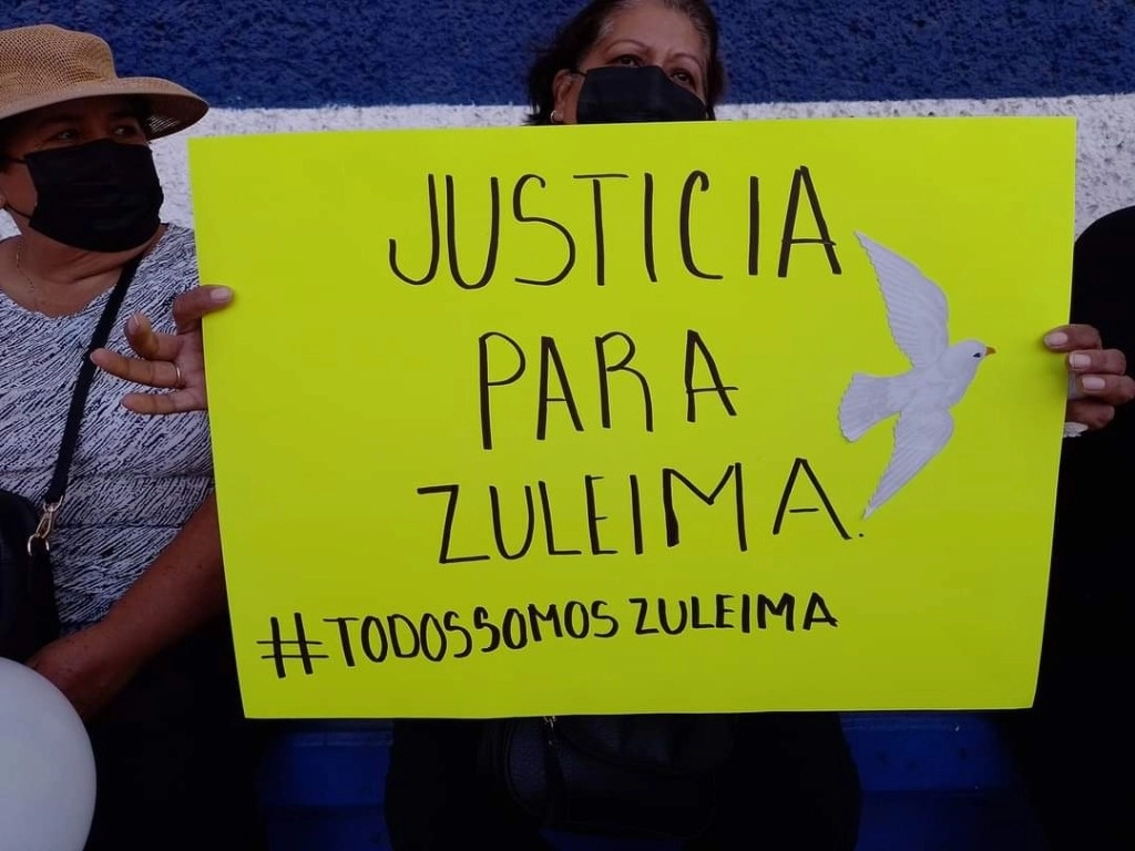 Familiares y alumnos del Tecnológico Nacional de México campus Zacatepec, marcharon para exigir justicia tras muerte de Zuleyma. Foto Rubicela Morelos Cruz