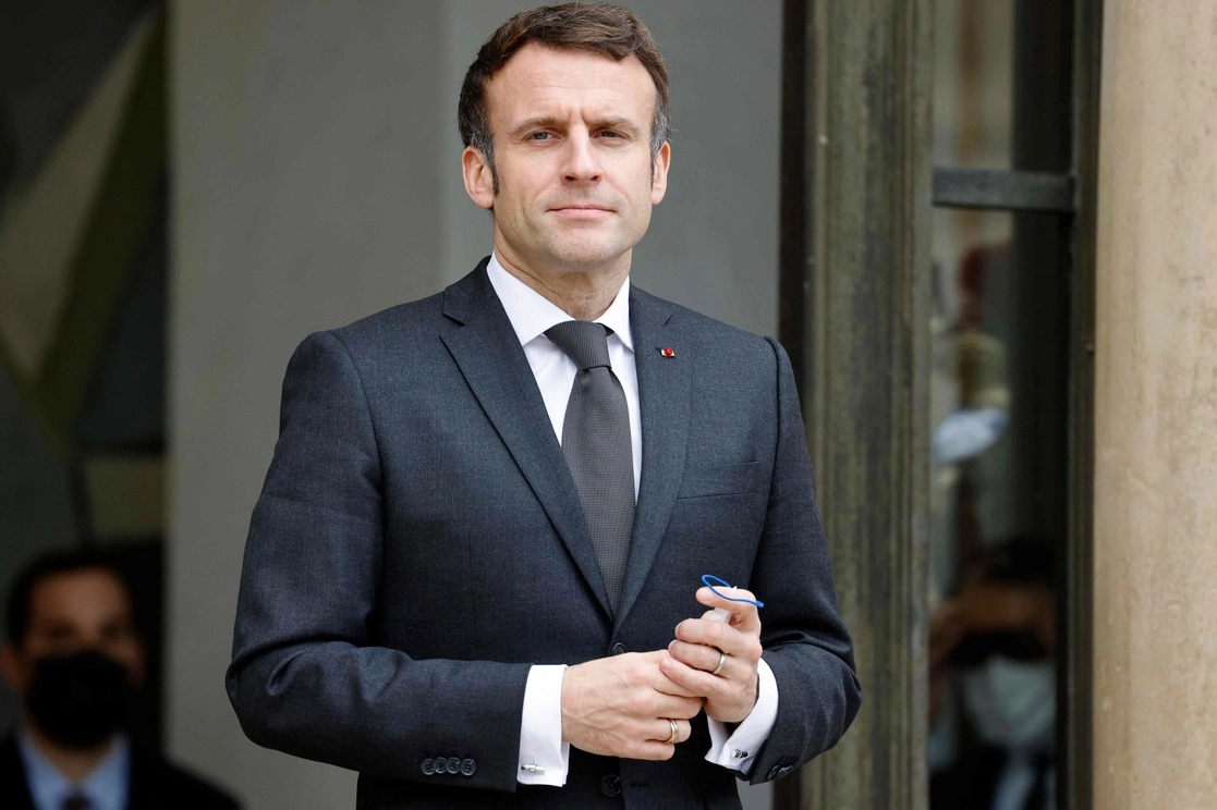 El presidente francés, Emmanuel Macron, en el Palacio del Elíseo de París, el 14 de febrero de 2022. Foto Afp
