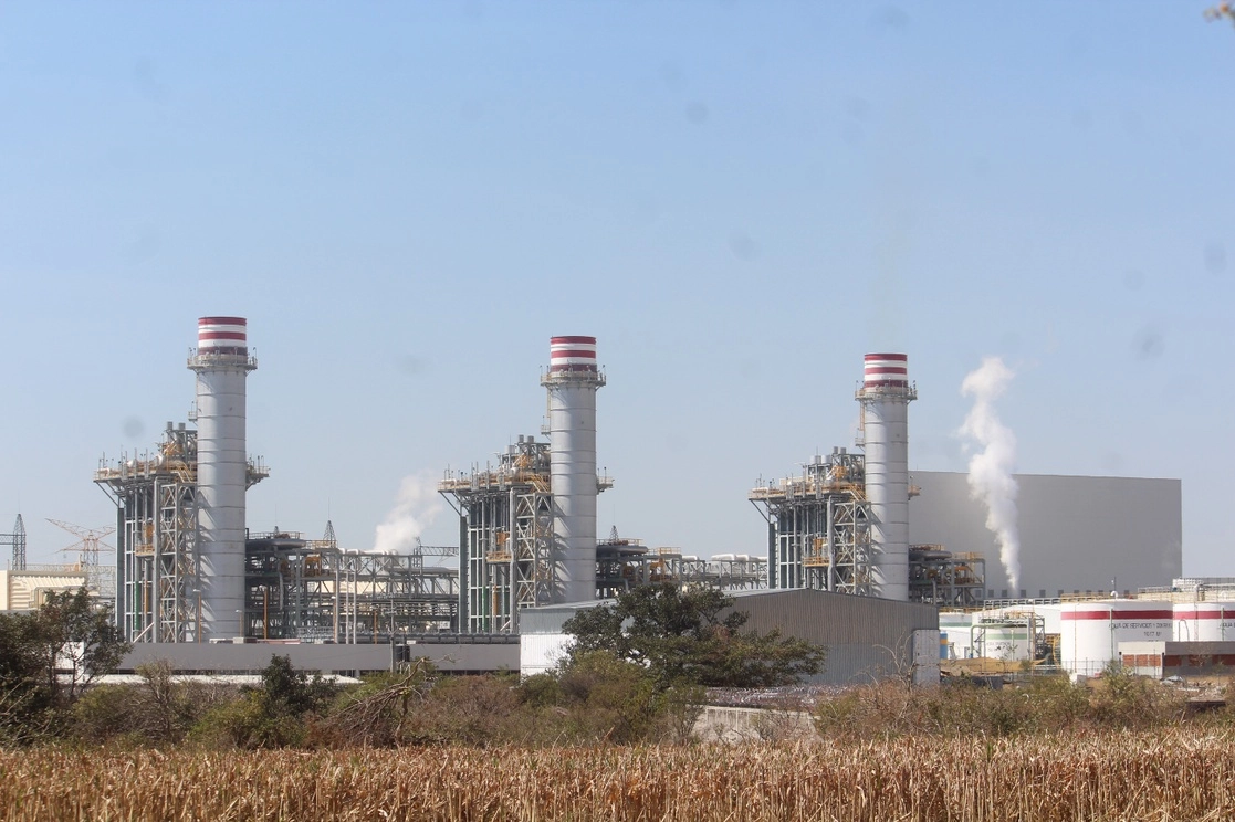 El Frente de Pueblos reiteró que a una década de iniciado, este proyecto es inviable y la mejor prueba es el socavón que se formó en Puebla a 400 metros del gasoducto del PIM. Foto Rubicela Morelos / Archivo
