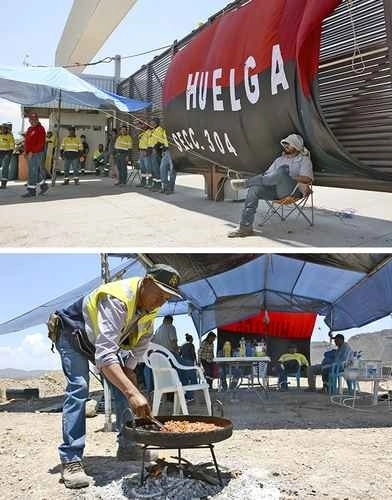 Aspectos de los trabajadores en huelga. Foto Alfredo Valadez/ archivo