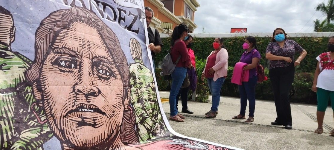 Familiares de Inés Fernández lamentaron que 20 años después no se haga justicia a su denuncia. Foto Héctor Briseño