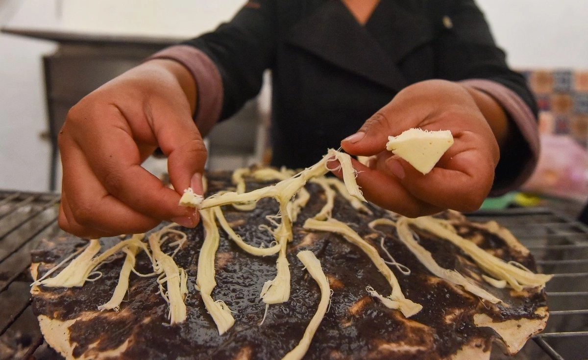 El quesillo es similar al queso Oaxaca, pero con características particulares de la región de Pijijiapan, Chiapas. Foto 