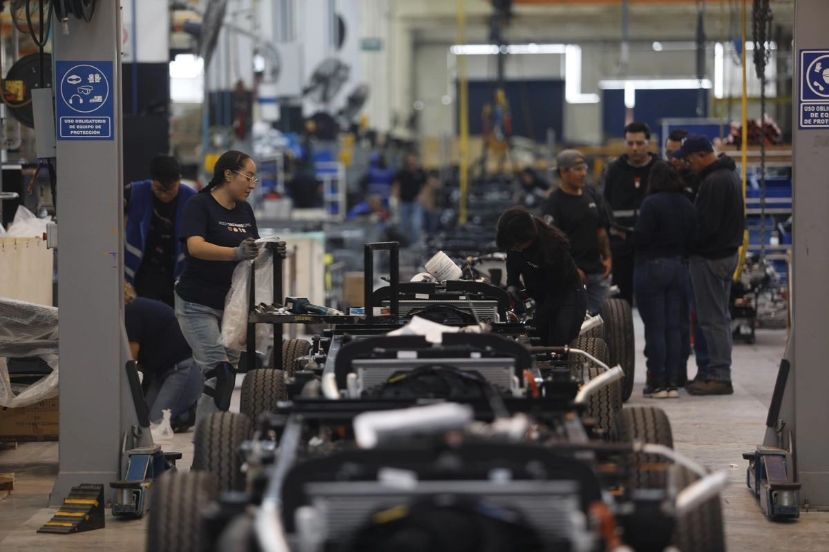 Durante tres décadas, bajo el TLCAN y el T-MEC, México se integró como plataforma exportadora para abaratar costos a las empresas estadunidenses. Foto