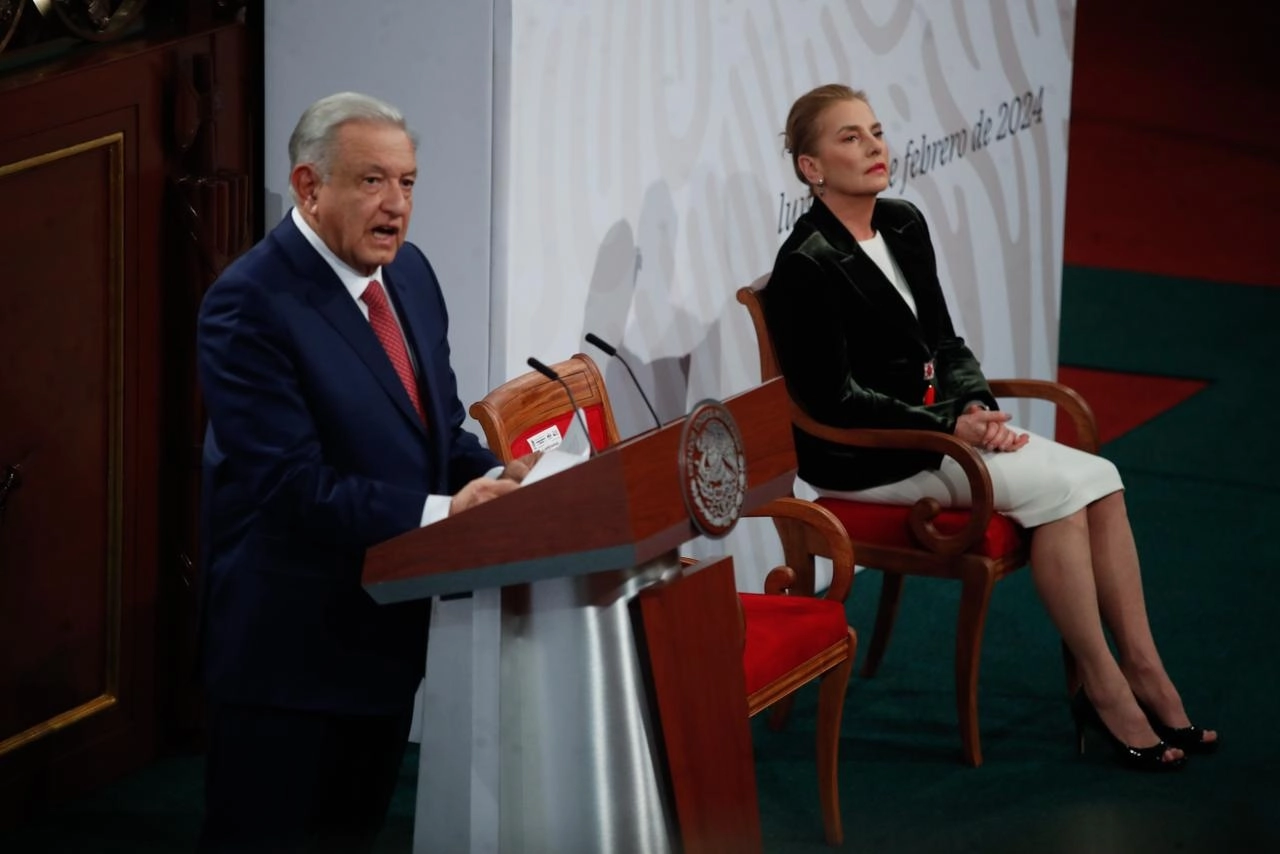 El presidente López Obrador durante la presentación de las reformas a la Constitución. Foto: Cristina Rodríguez