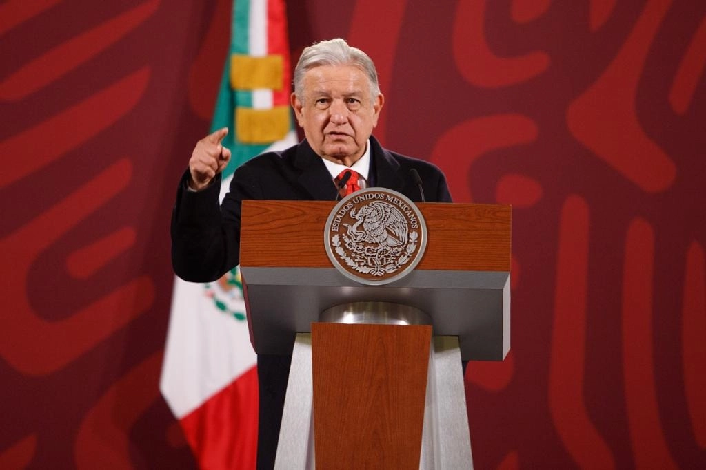 El presidente Andrés Manuel López Obrador durante su conferencia de prensa matutina en Palacio Nacional, el 20 de diciembre de 2022. Foto Pablo Ramos




