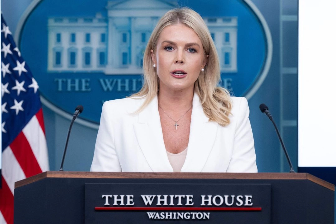 "Quizás se pueda extender, pero esa es una decisión que le corresponde al presidente", declaró la portavoz Karoline Leavitt a periodistas, el 26 de junio de 2025. Foto 