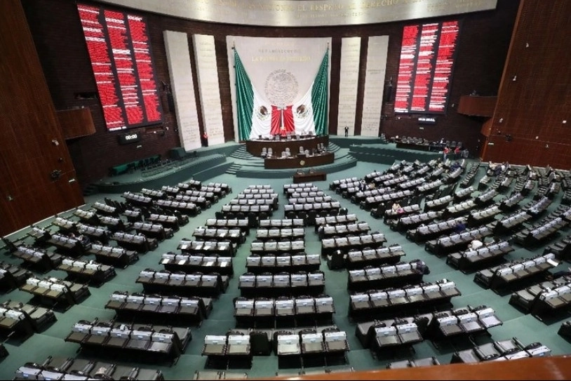 La Cámara de Diputados en la Ciudad de México. Foto Luis Castillo /Archivo