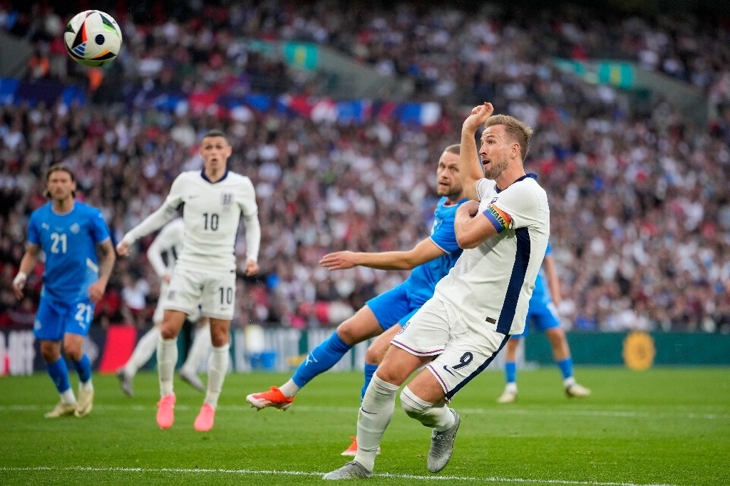 El inglés Harry Kane (número 9) fue el máximo goleador en Alemania con el Bayern Múnich. Foto Ap