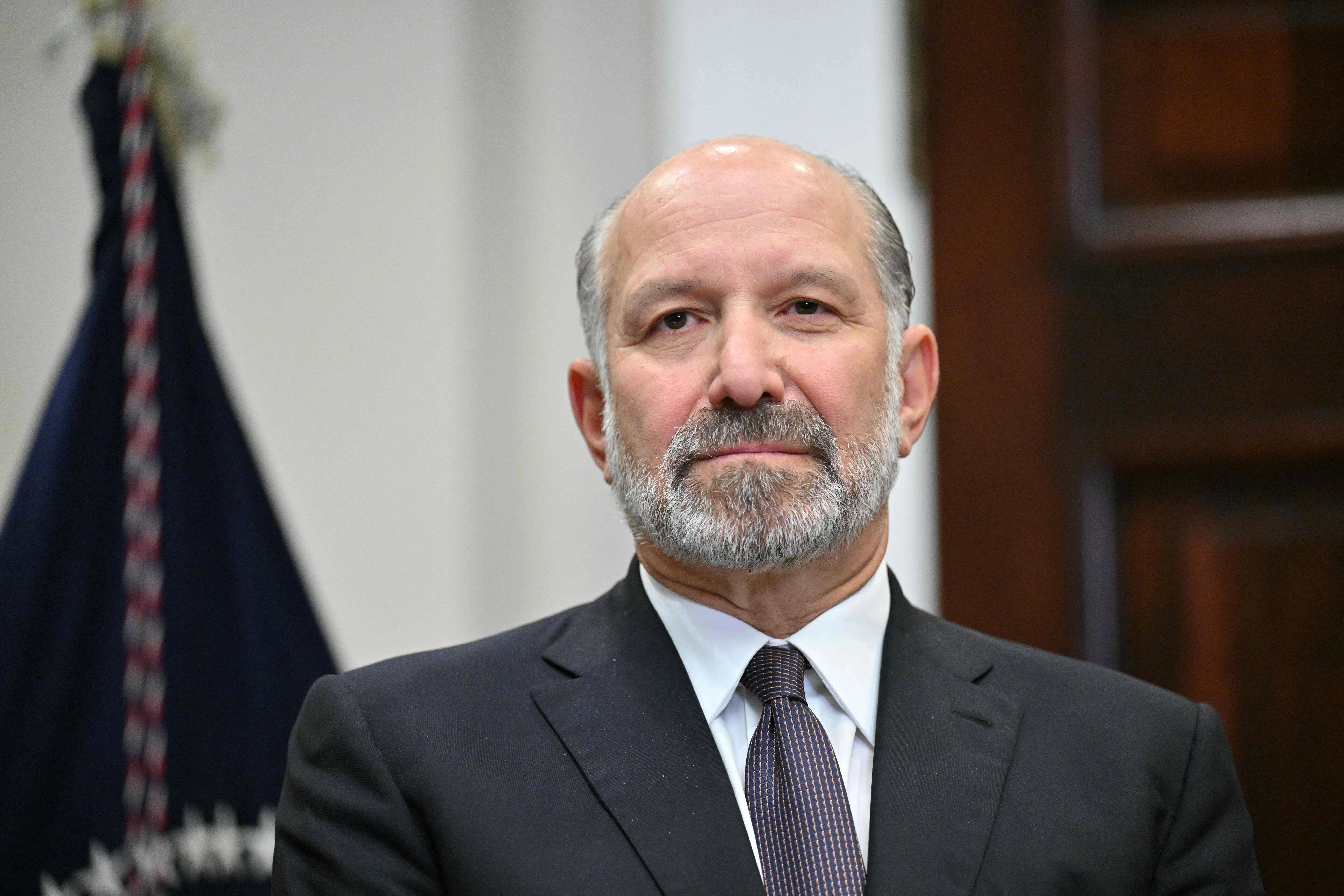 “Habrá aranceles, seamos claros”, afirmó Lutnick. “Pero lo que está considerando es qué secciones del mercado tal vez podrían tener alivio hasta que lleguemos, por supuesto, al 2 de abril”. La imagen, durante un evento en la Casa Blanca, el 3 de marzo de 2025. Foto