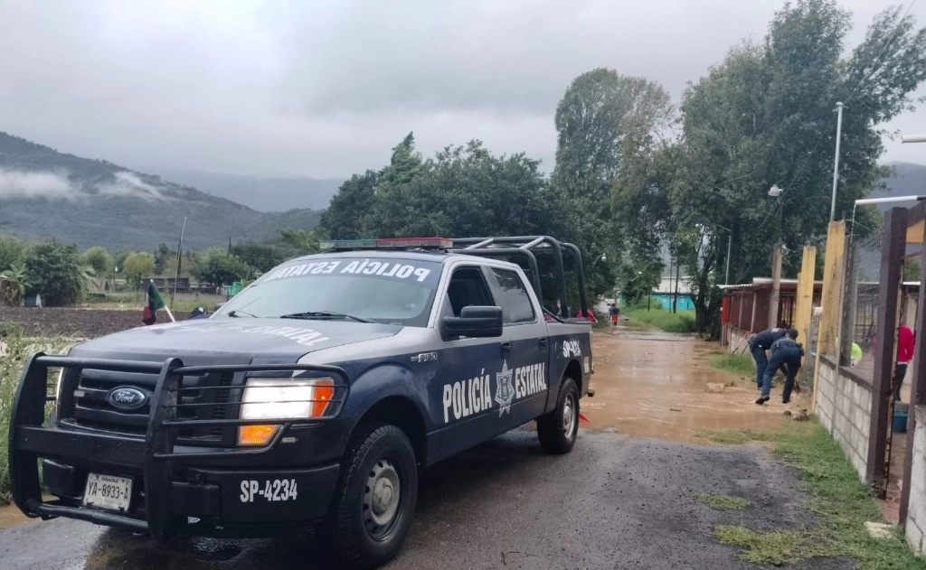 El policía respondió a una agresión luego de acudir a un llamado por una disputa familiar en Las Chopas, Veracruz. Foto Tomada de X @SP_Veracruz / Archivo 