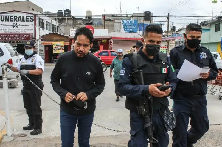 El periodista fue remitido y liberado tras llegar a un acuerdo. Foto @Andalalucha