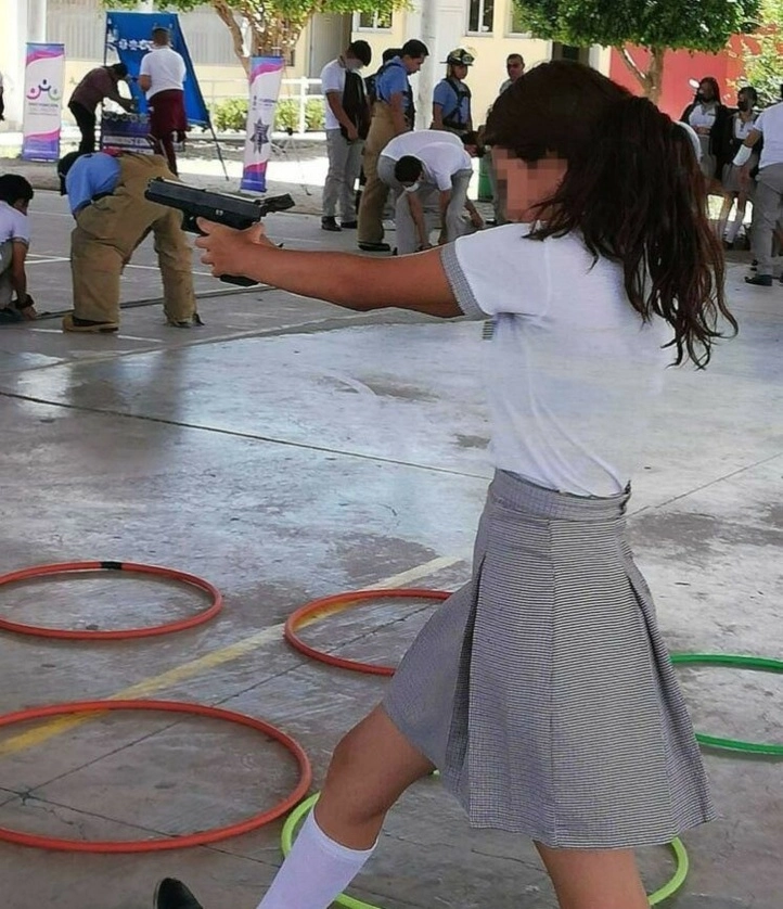 Los estudiantes publicaron imágenes en sus redes sociales.