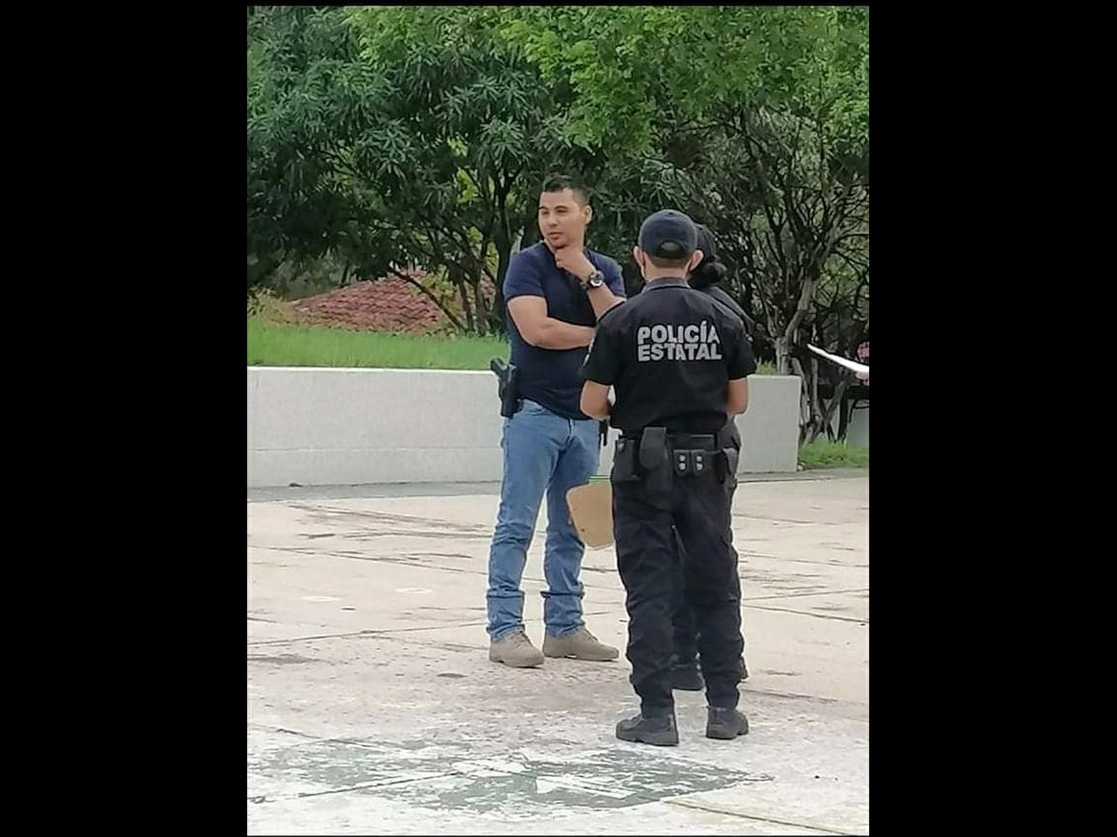 Elementos de la Policía Estatal Preventiva de Colima destacan que sus pagos salariales no se han regularizado. Foto La Jornada