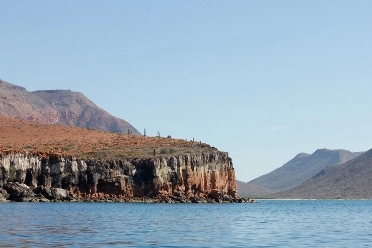 Espíritu Santo, en BCS. Foto tomada del sitio https://www.jornada.com.mx/2017/05/28/ecologica212.pdf