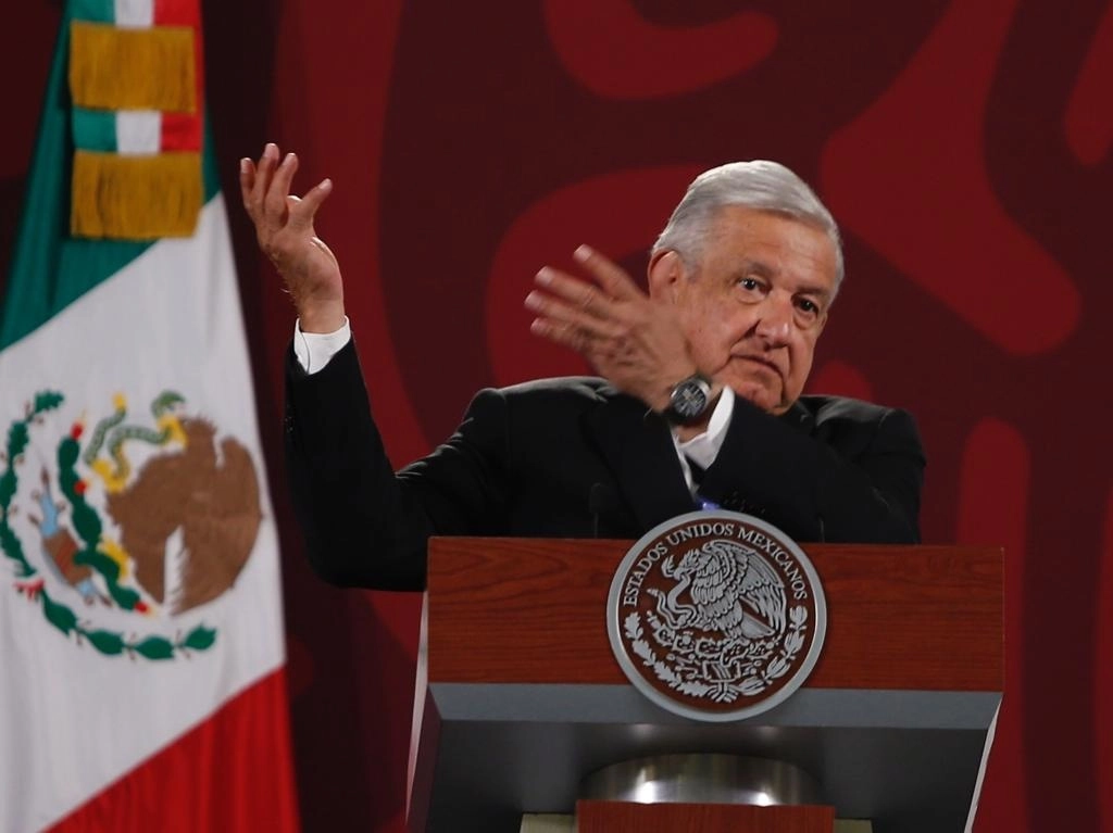 El presidente Andrés Manuel López Obrador, durante su conferencia matutina de este miércoles 30 de marzo de 2022. Foto Guillermo Sologuren 
