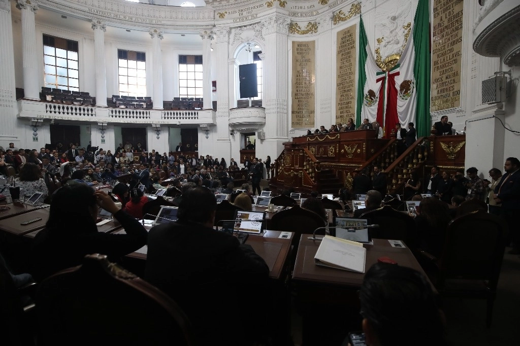 A menos de un año de que concluya la gestión de gobierno actual, que empezó con Claudia Sheinbaum, el Consejo de Evaluación de la Ciudad de México identificó una caída de 5.36% de la desigualdad en la capital del país, según el informe que presentó al Congreso capitalino. Foto Yazmín Ortega / Archivo