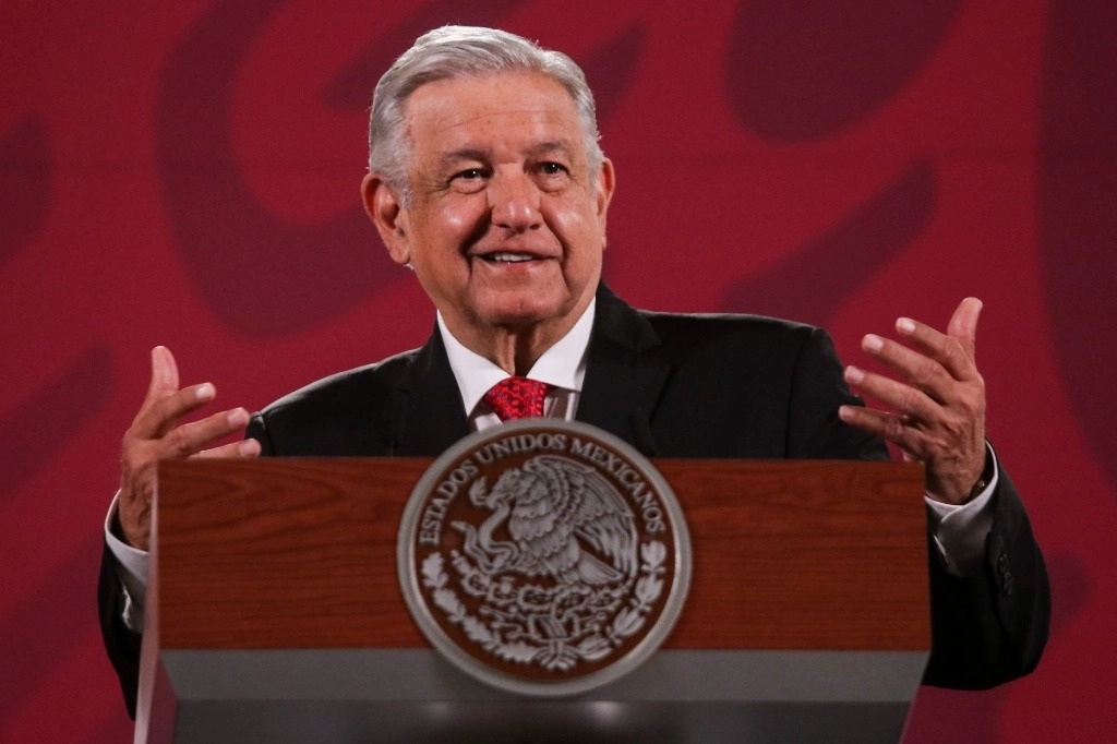 El presidente Andrés Manuel López Obrador durante su conferencia matutina presidencial en Palacio Nacional, en la Ciudad de México, el 14 de octubre de 2020. Foto Cuartoscuro