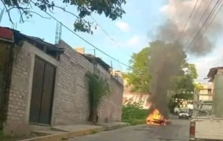 Vecinos de Chichihualco reportaron la presencia de grupos armados y detonaciones de arma de fuego en la colonia El Tanque. Foto La Jornada